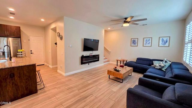 2704 Riverpark Boulevard, Oxnard, CA 93036