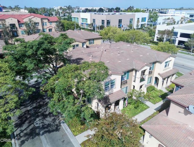 2704 Riverpark Boulevard, Oxnard, CA 93036