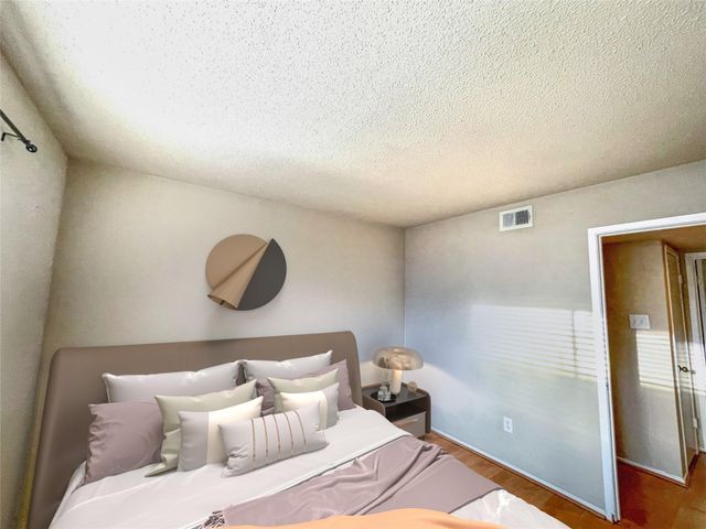12010 Mighty Oak Drive A, Houston, TX 77066