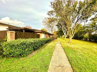 12010 Mighty Oak Drive A, Houston, TX 77066