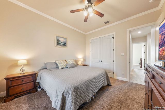 113 WESTFIELD VW, La Vernia, TX 78121