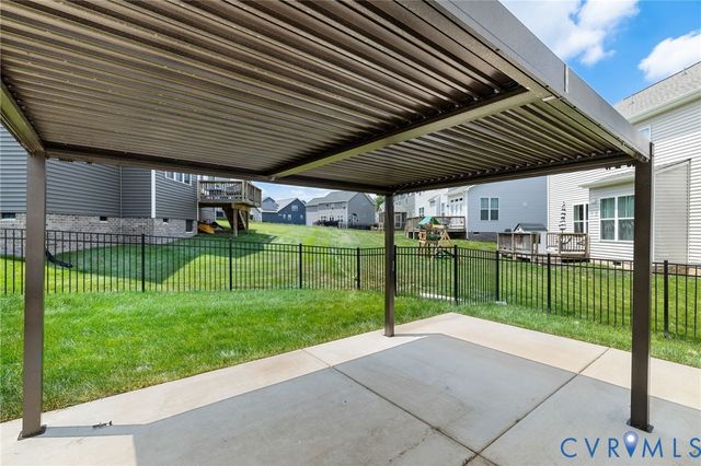 13019 Fieldfare Dr, Midlothian, VA 23112