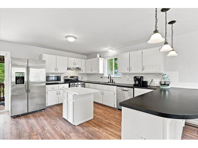 1240 E 2nd St, Loveland, CO 80537