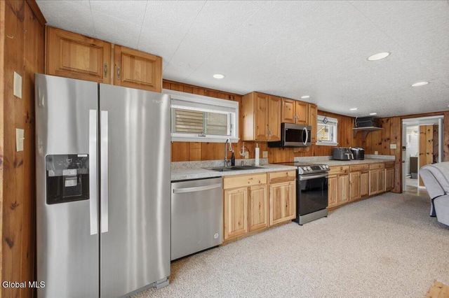54 Russell Harris Road, Queensbury, NY 12804