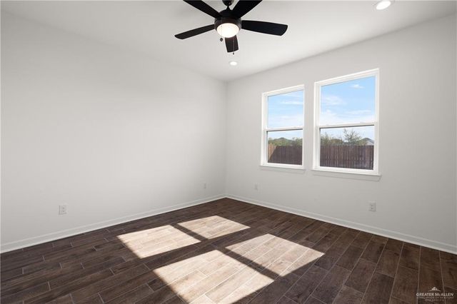 1024 W Star Flower Street, Edinburg, TX 78541