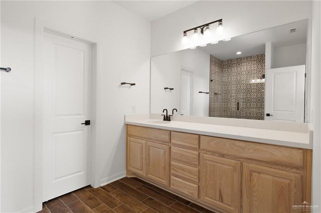 1024 W Star Flower Street, Edinburg, TX 78541