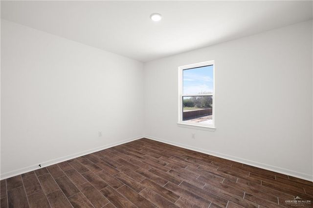 1024 W Star Flower Street, Edinburg, TX 78541