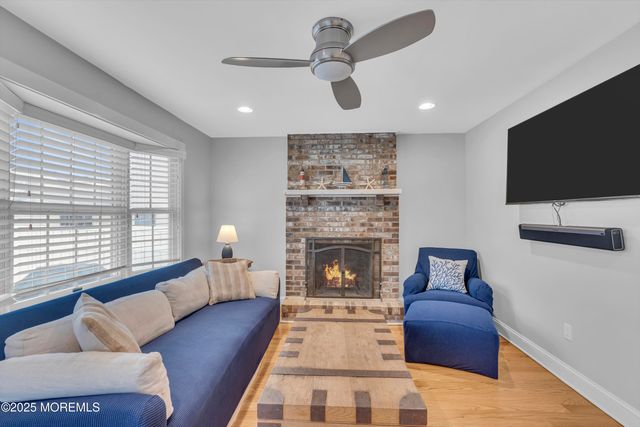 196 3rd Avenue, Manasquan, NJ 08736