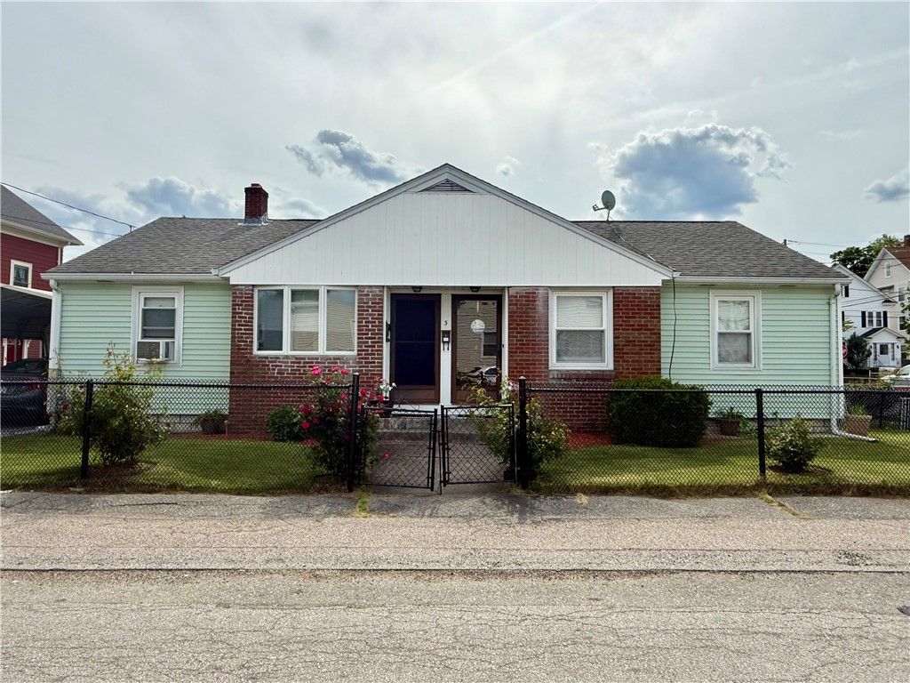 3 Clover Street, Pawtucket, RI 02860