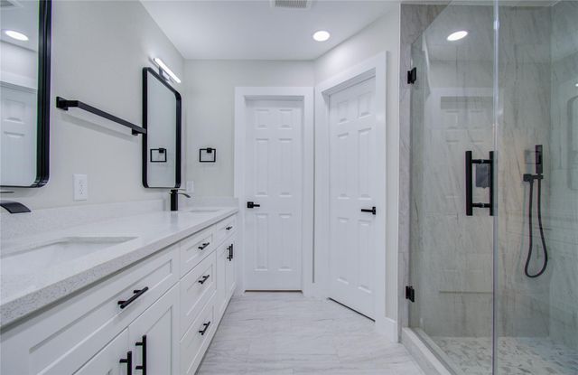 19119 Candletrail Drive, Spring, TX 77388