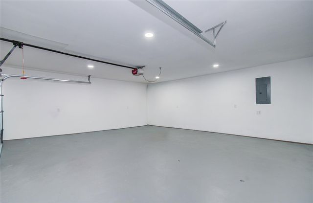 19119 Candletrail Drive, Spring, TX 77388