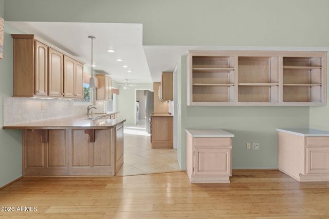 17603 N BOBWHITE Drive, Sun City West, AZ 85375