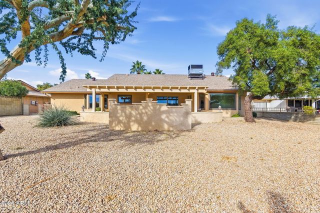 17603 N BOBWHITE Drive, Sun City West, AZ 85375