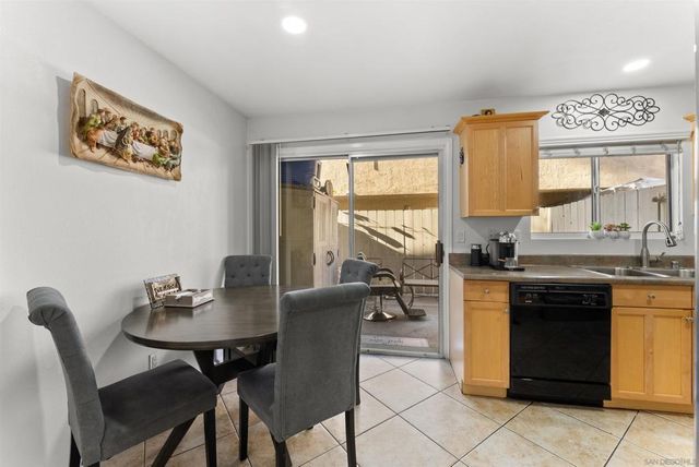 317 S Mollison 3, El Cajon, CA 92020