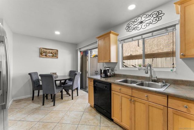 317 S Mollison 3, El Cajon, CA 92020