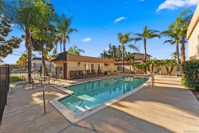 317 S Mollison 3, El Cajon, CA 92020