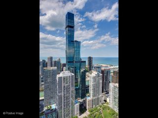 363 E Wacker Drive 6301, Chicago, IL 60601
