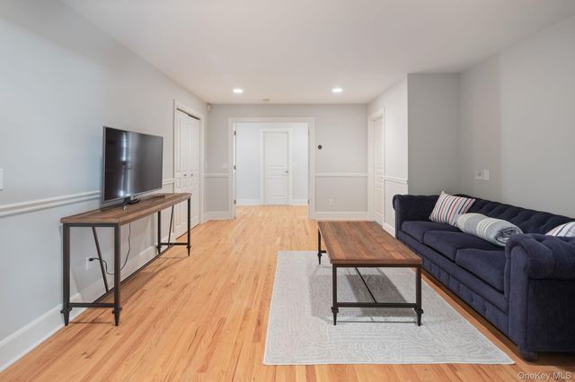 44 Elm Road, Briarcliff Manor, NY 10510