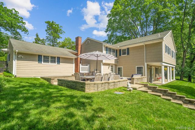 44 Elm Road, Briarcliff Manor, NY 10510