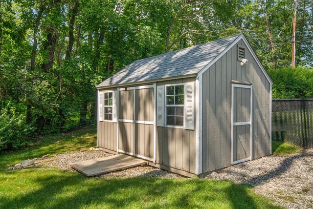 44 Elm Road, Briarcliff Manor, NY 10510