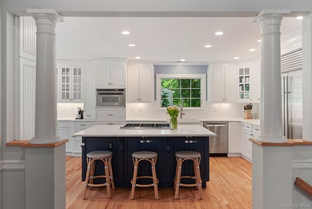 44 Elm Road, Briarcliff Manor, NY 10510