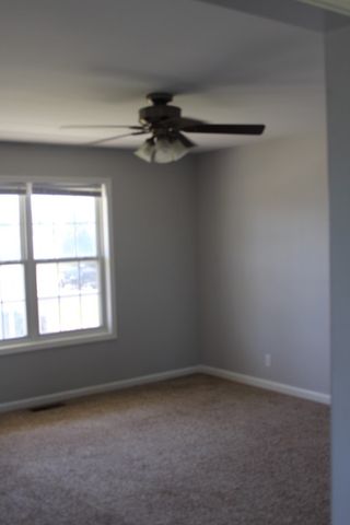 695 Artic Ave, Oak Grove, KY 42262
