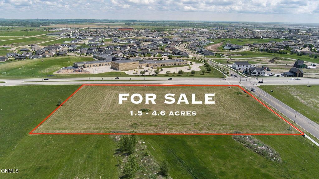 100 E Lasalle Drive, Bismarck, ND 58503