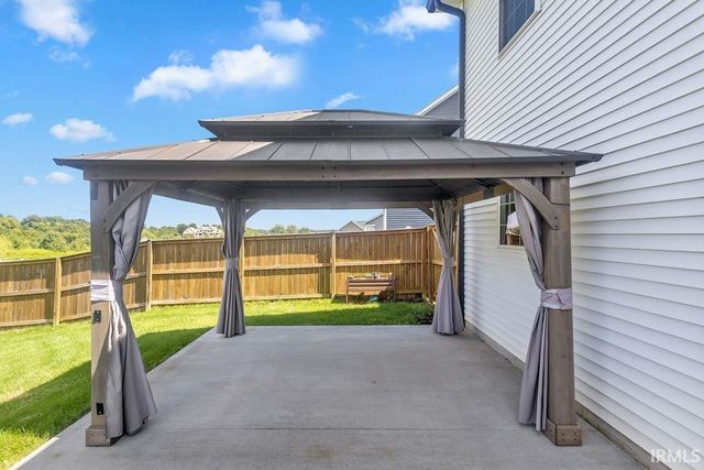 603 E Harrison Court, Ellettsville, IN 47429