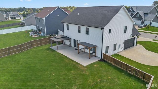 603 E Harrison Court, Ellettsville, IN 47429