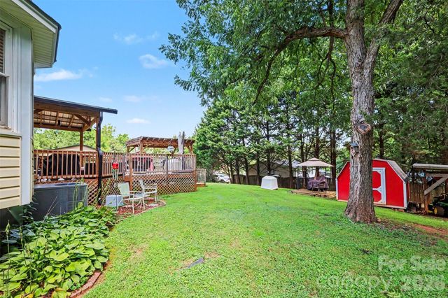 2318 Old Hickory Grove Road, Mount Holly, NC 28120