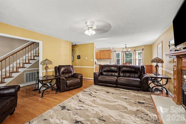 2318 Old Hickory Grove Road, Mount Holly, NC 28120