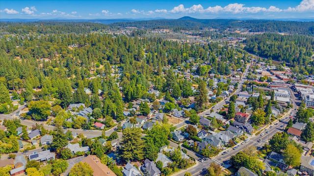 115 Alta Street, Grass Valley, CA 95945