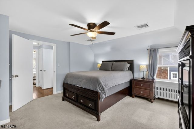 636 Roosevelt St, Westfield Town, NJ 07090
