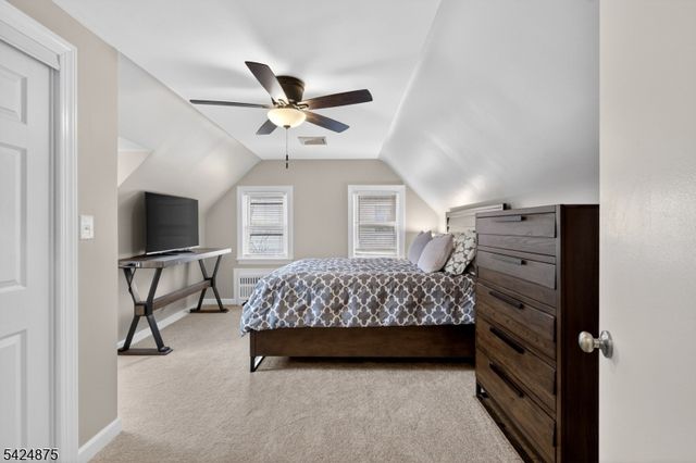 636 Roosevelt St, Westfield Town, NJ 07090