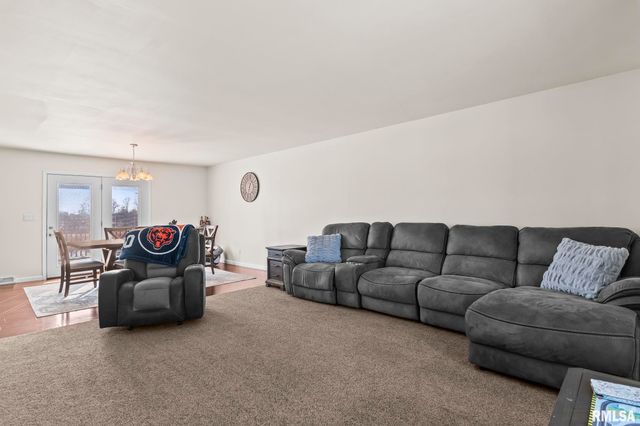 3466 Radford Road, Springfield, IL 62707