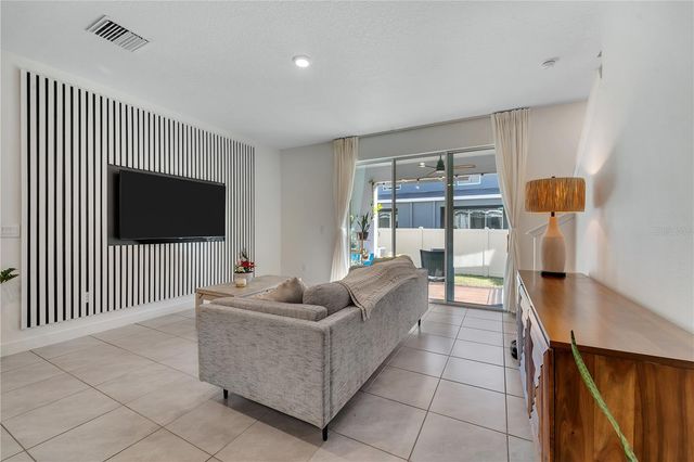 2916 PEONY PRAIRIE LANE, Wesley Chapel, FL 33543