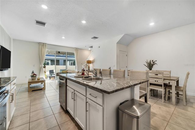 2916 PEONY PRAIRIE LANE, Wesley Chapel, FL 33543