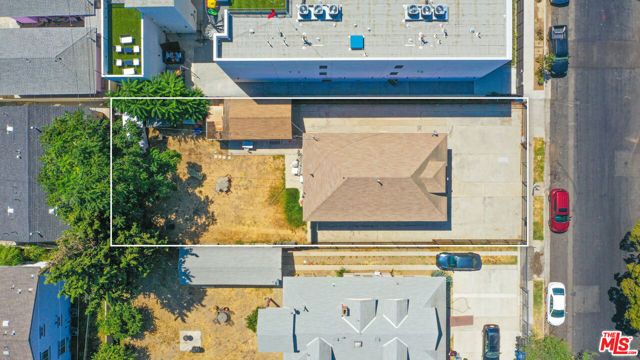 1158 W 37th Place, Los Angeles, CA 90007