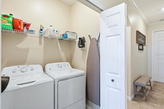 18008 GAWTHROP DRIVE 401, Bradenton, FL 34211
