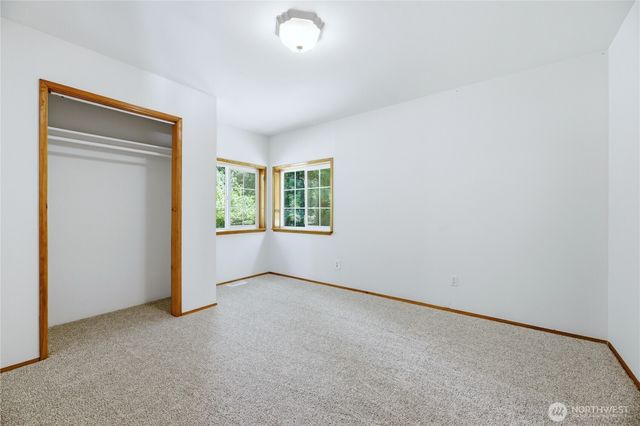 25520 164th Street E, Buckley, WA 98321