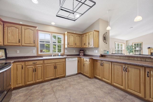 4480 Watertown Road, Maple Plain, MN 55359