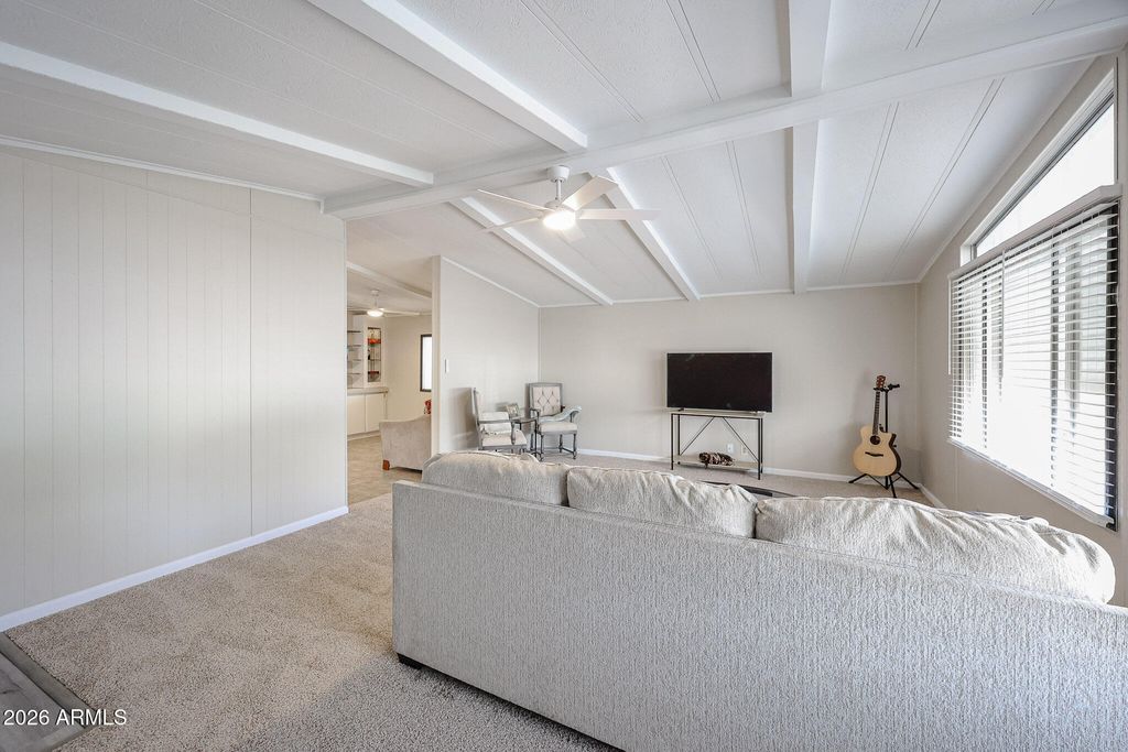 8301 N 103 Avenue 34, Peoria, AZ 85345 — photo 2
