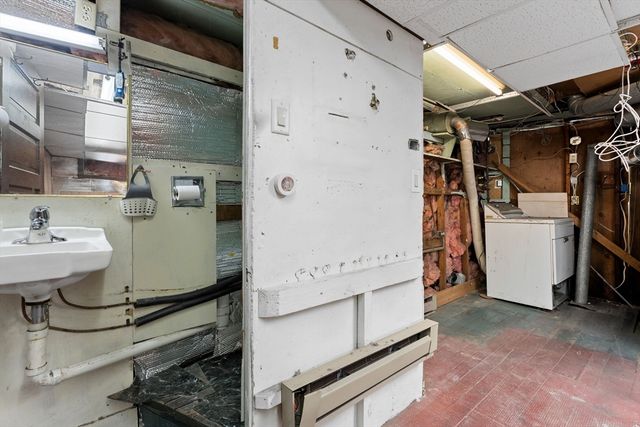 781 Southern Artery, Quincy, MA 02169