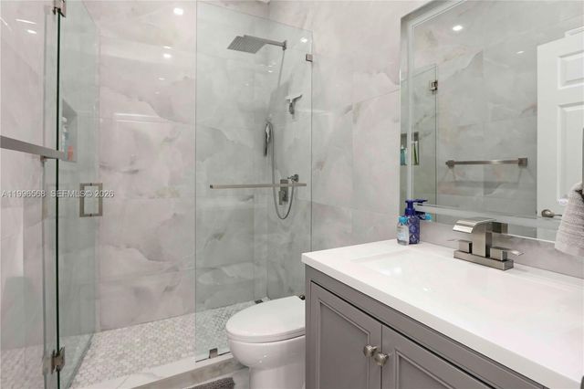 10628 W 33rd Way 0, Hialeah, FL 33018