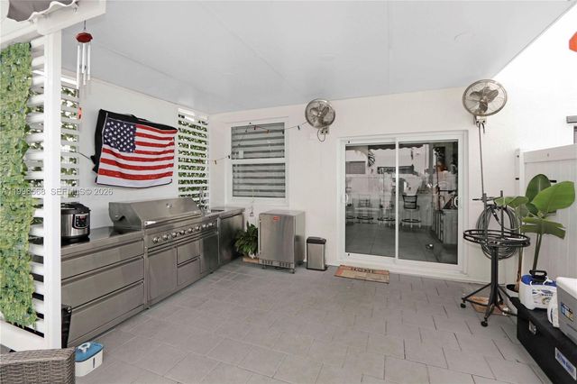 10628 W 33rd Way 0, Hialeah, FL 33018