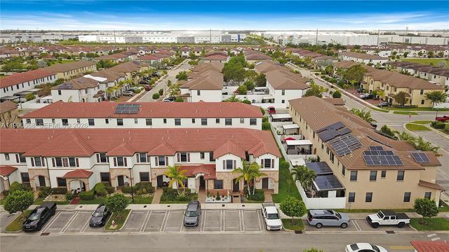 10628 W 33rd Way 0, Hialeah, FL 33018