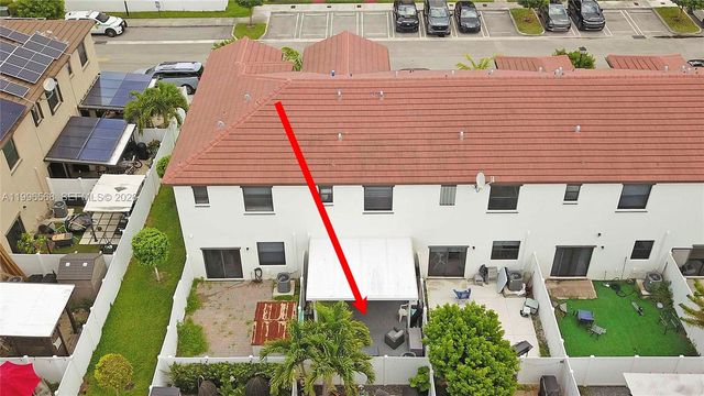 10628 W 33rd Way 0, Hialeah, FL 33018