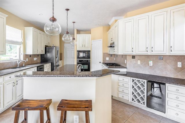 1206 Paralee Drive, Katy, TX 77494