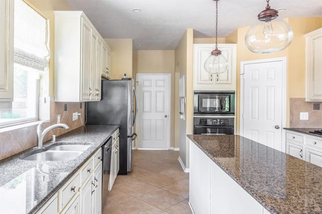 1206 Paralee Drive, Katy, TX 77494