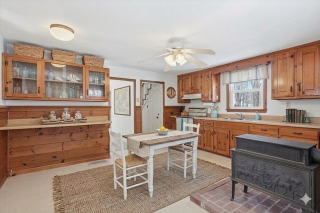 129 Whittier Rd, Haverhill, MA 01830